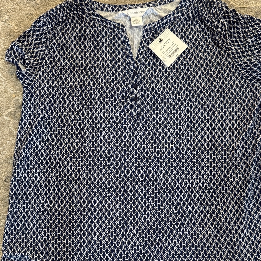 Liz Claiborne Navy and White Geometric Blouse
